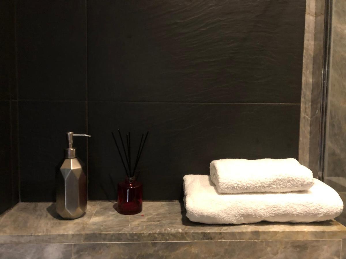 Appartement En Plein Coeur De Vieille Nizza Kültér fotó